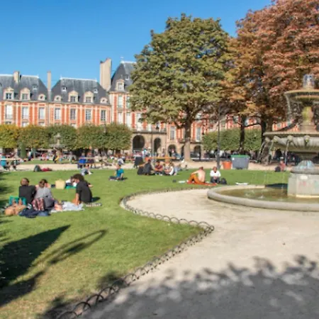 The Perfect Parisian 2 Bdrs Flat At Le Marais Appartamento Parigi